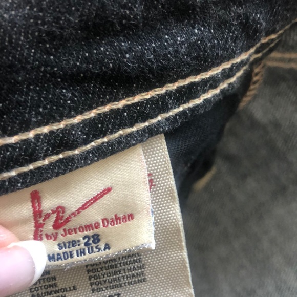 Jeans - Picture 4 of 5